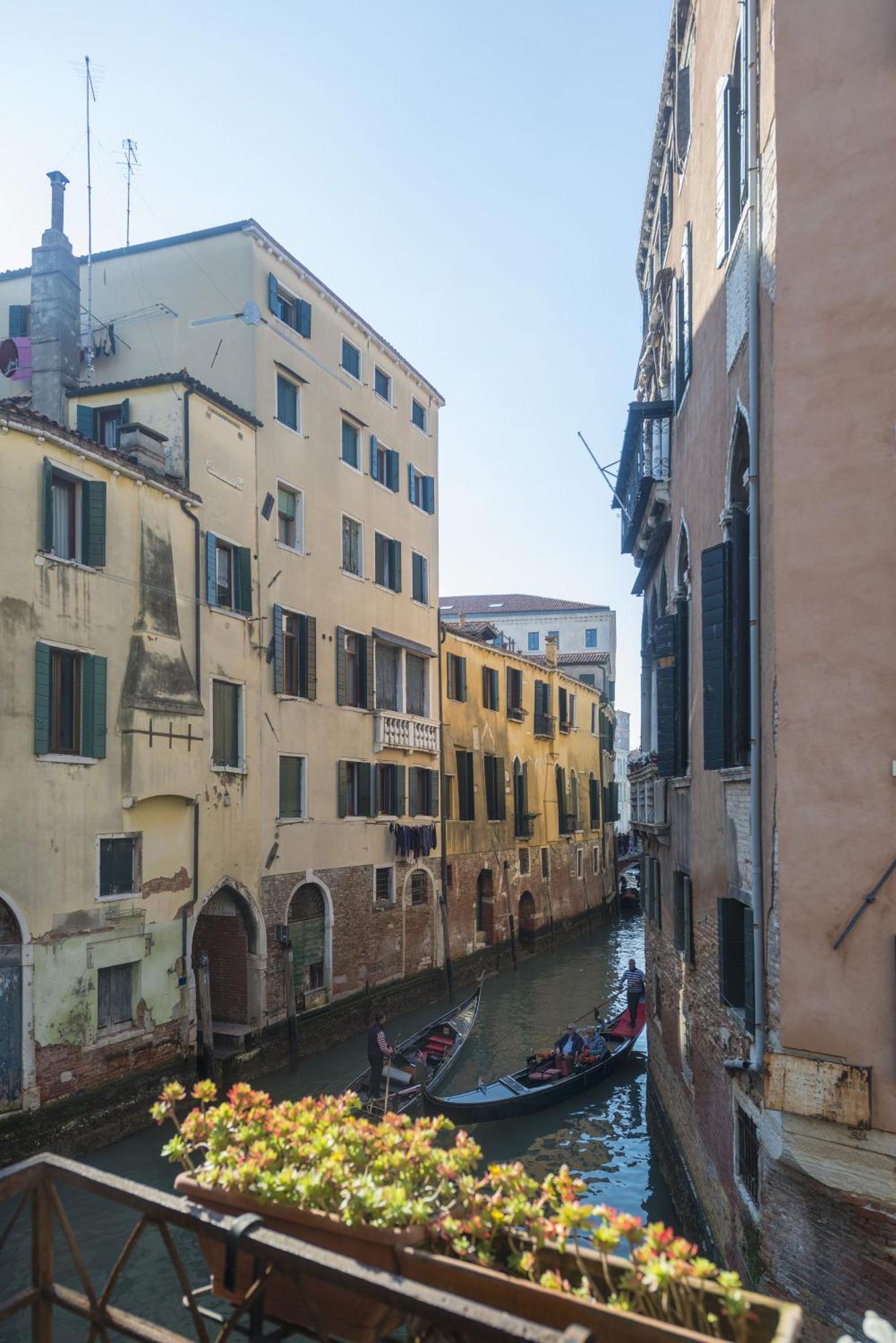 Tre Sestieri Terrace - Canal View 2024 Pensión