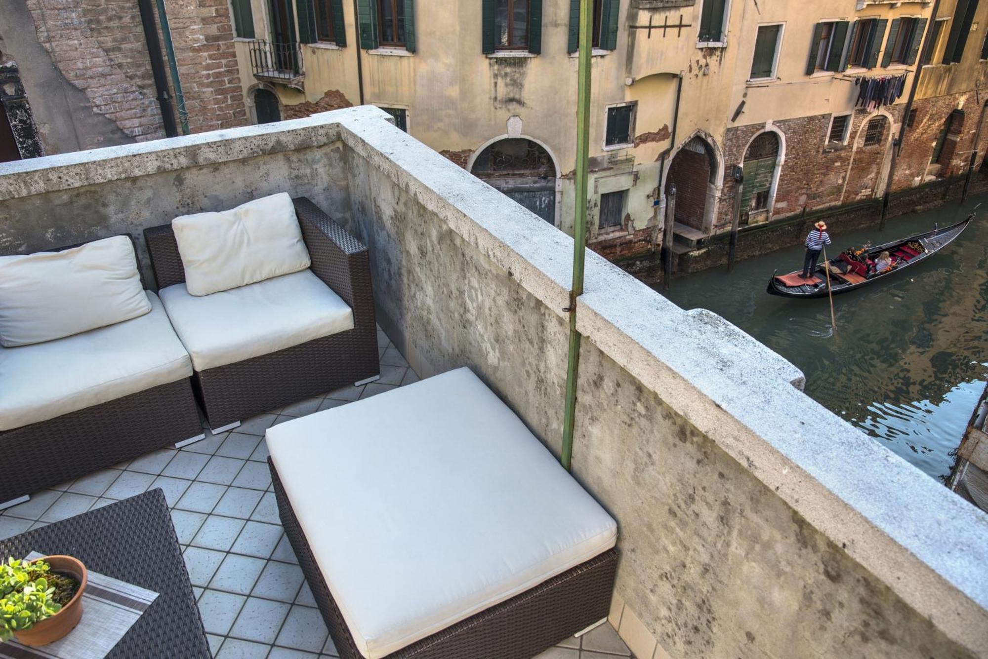 Tre Sestieri Terrace - Canal View 2024 Pensión *